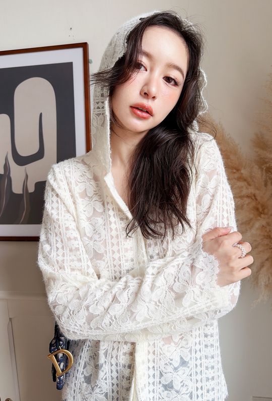 玫瑰的相遇TOP 260437 {預購+現貨}